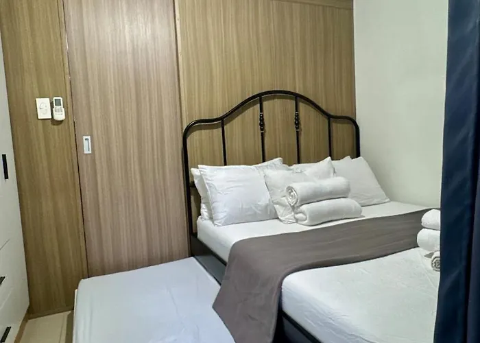 Cozy Poolview Nest, Moa, Netflix, * Manila