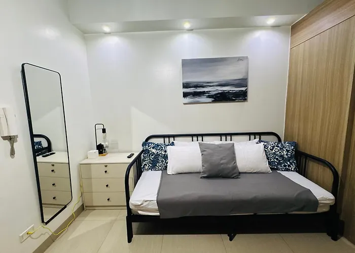 Apartment Cozy Poolview Nest, Moa, Netflix, Manila